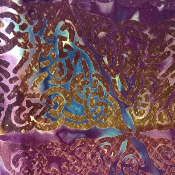 Scarf - Picture 4 of 4